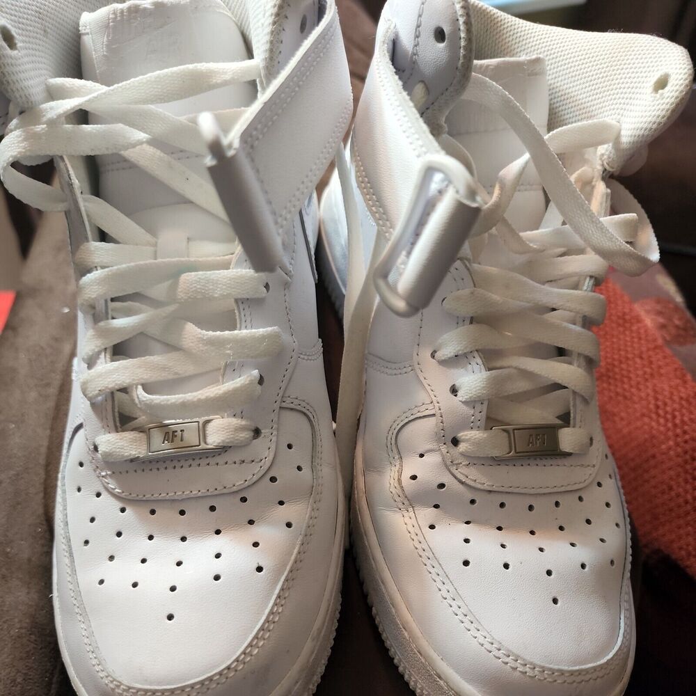 Size 8.5 - Nike Air Force 1 Mid '07 White  315123-111